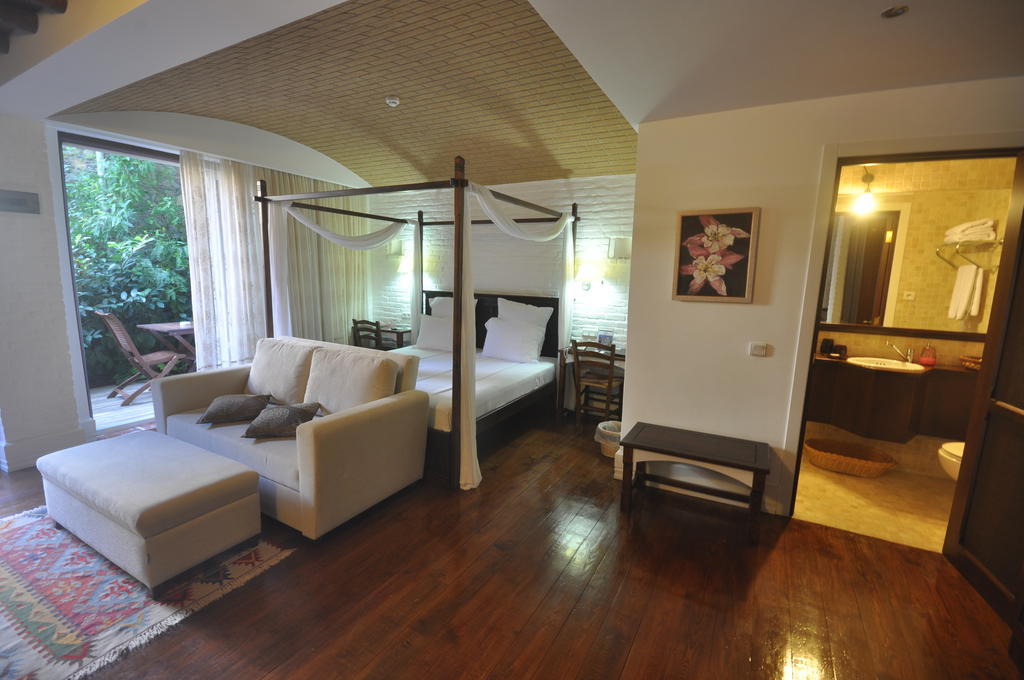 El Vino Hotel & Suites Bodrum Екстериор снимка